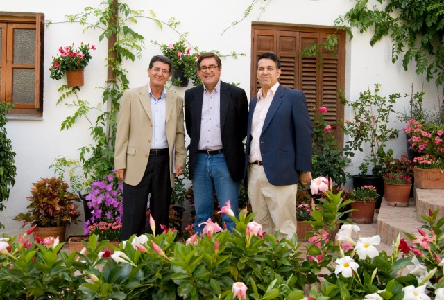 Las caras cambiantes de la felicidad y de la utopía se dejan ver en Motril Las caras cambiantes de la felicidad y de la utopía se dejan ver en Motril