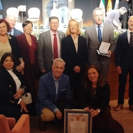 El Centro Asociado de la UNED de Motril recibe la Medalla de Oro de la Ciudad